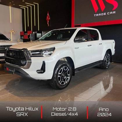 TOYOTA HILUX 2.8 D-4D TURBO DIESEL CD SRX 4X4 AUTOMÁTICO
